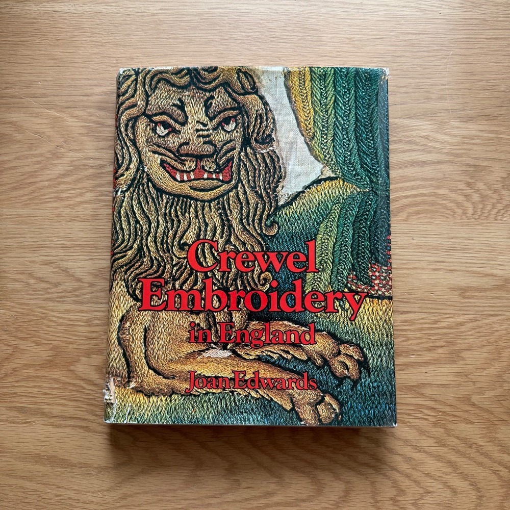 Crewel Embroidery in England Hardcover Joan Edwards